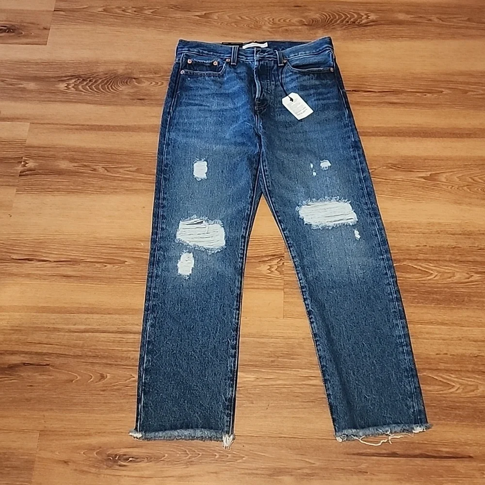 NWT! Levi's THE WEDGIE STRAIGHT  Indigo destructed vintage inspired denim - Picture 5 of 16